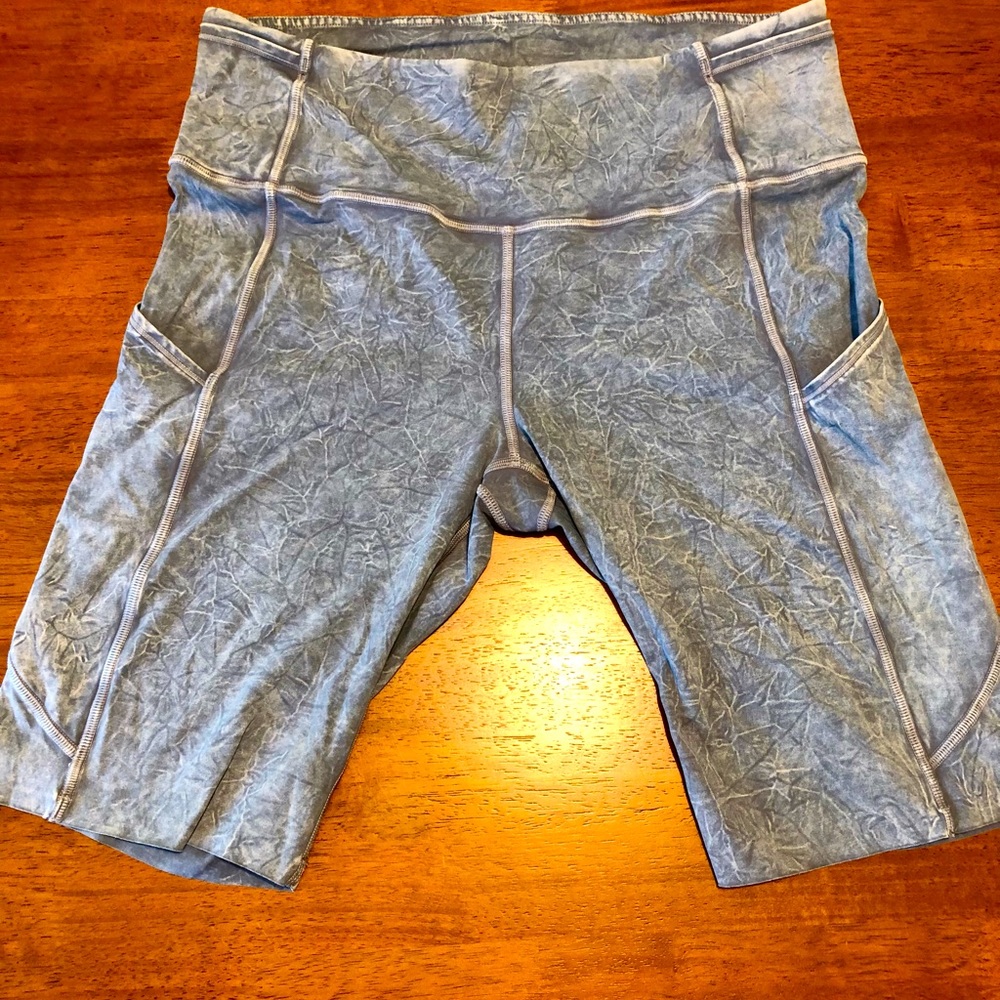 Lululemon biker shorts.